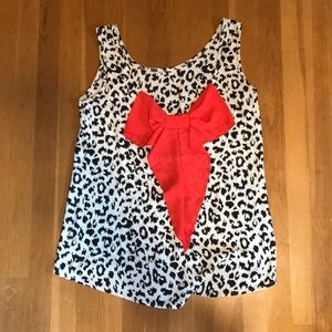 Women’s tank, leopard spot with bow in front